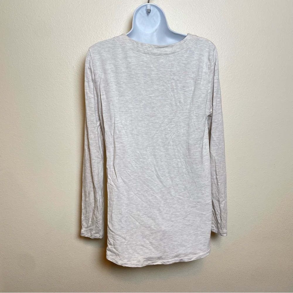 Cabi Snap Shoulder Sweatshirt #6119 Gray - Picture 4 of 5